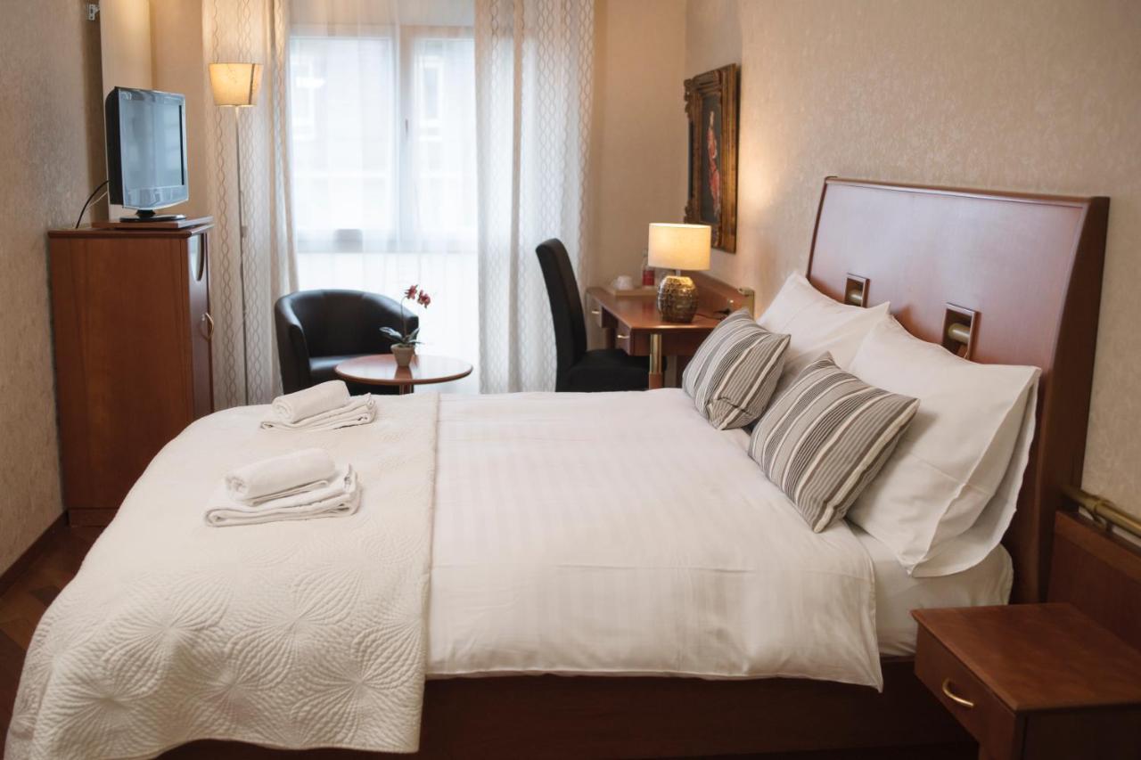 Hotel Regina Lausanne Luaran gambar