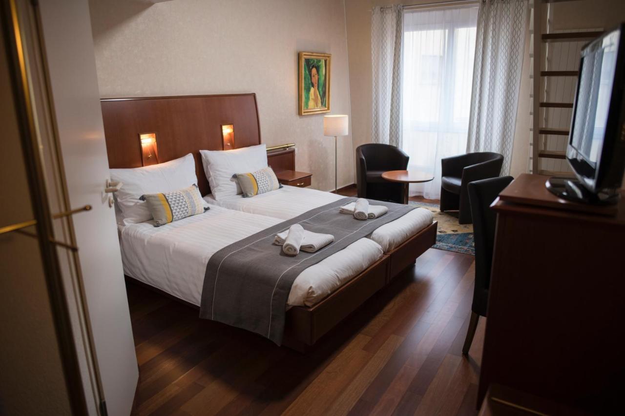 Hotel Regina Lausanne Luaran gambar