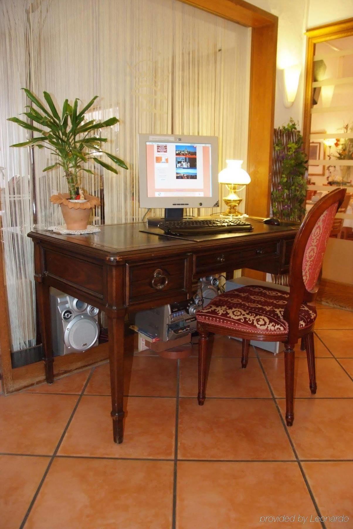 Hotel Regina Lausanne Bilik gambar